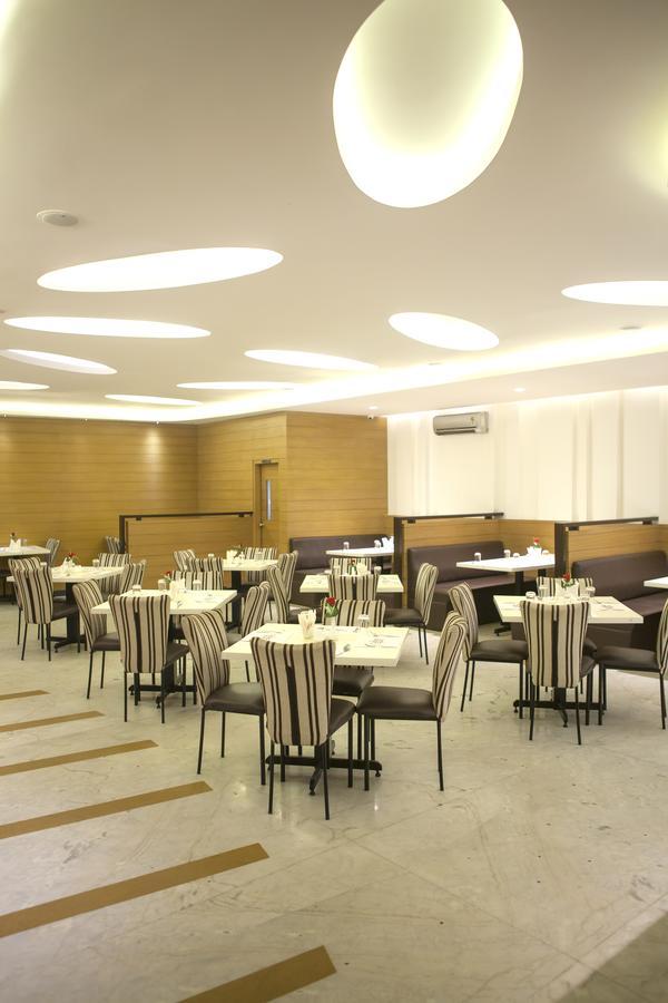 Comfy Luxury Hotel Bangalore Ngoại thất bức ảnh
