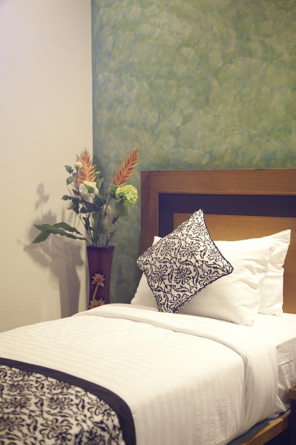 Comfy Luxury Hotel Bangalore Ngoại thất bức ảnh