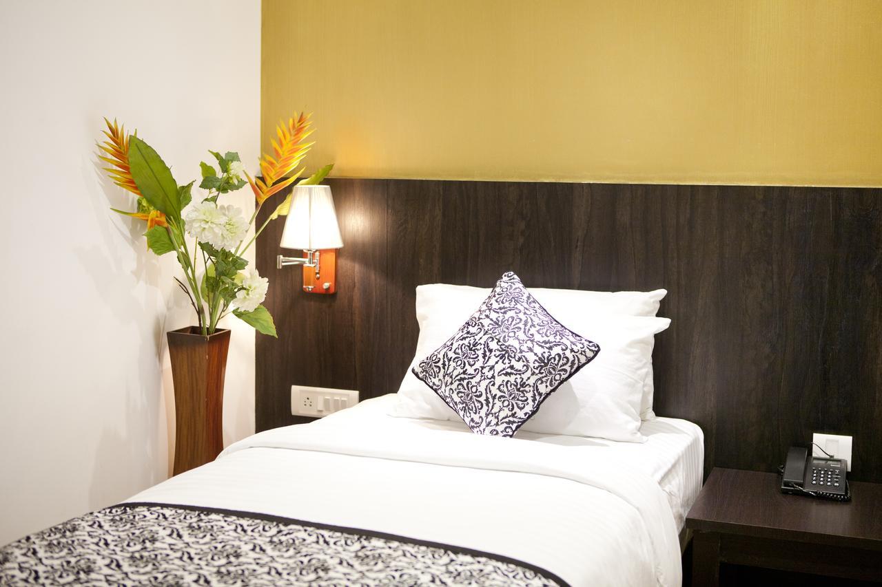 Comfy Luxury Hotel Bangalore Ngoại thất bức ảnh
