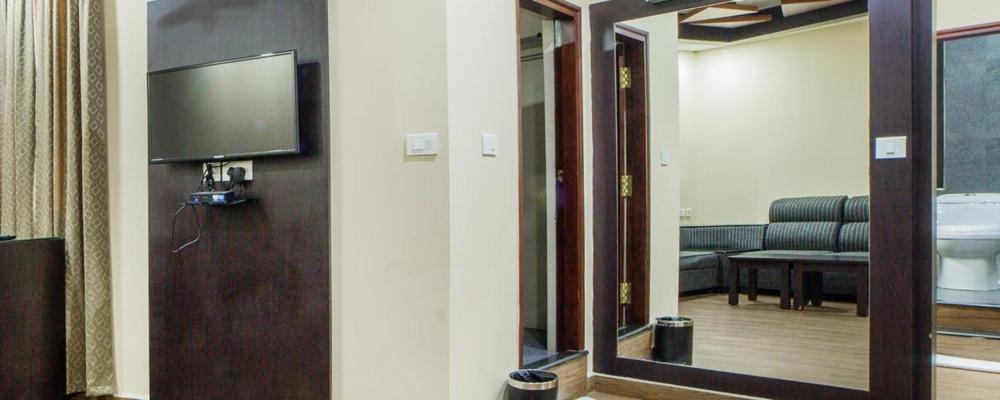 Comfy Luxury Hotel Bangalore Ngoại thất bức ảnh