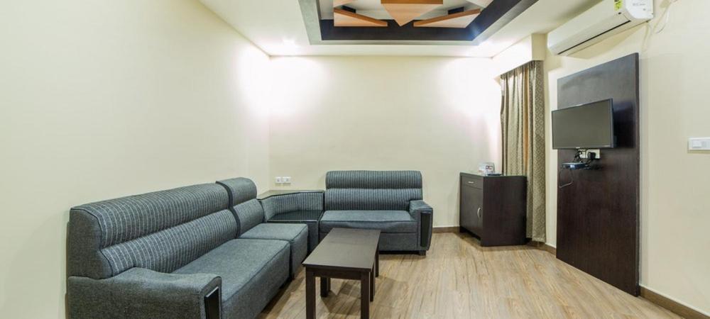 Comfy Luxury Hotel Bangalore Ngoại thất bức ảnh